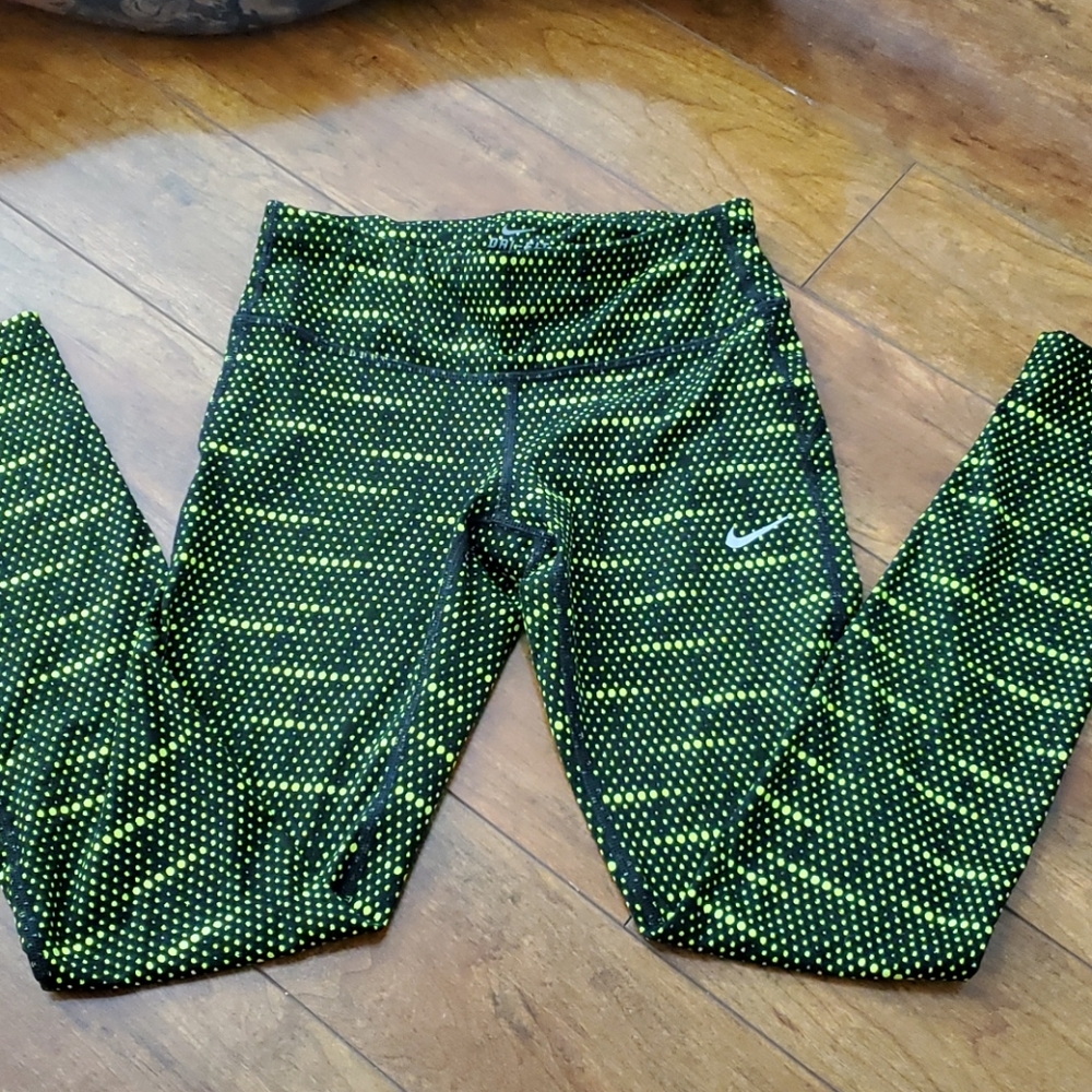 Women's Nike workout leggings sz XS